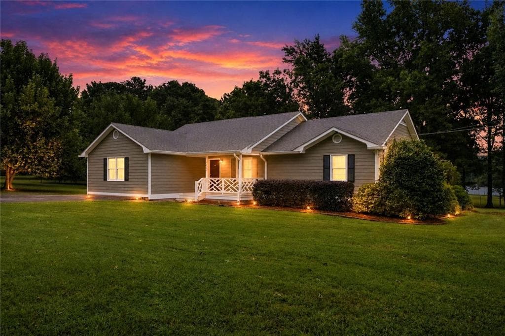 3 bedroom, 2 bathroom, 1,823 sq ft single family residence sold at 1830 King Mill Road, Mcdonough, GA 30252