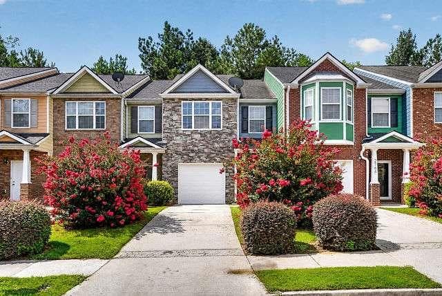 3 bedroom, 3 bathroom, 1,564 sq ft townhouse for rent at 2764 Haligan, Riverdale, GA 30296 for $1,900 a month