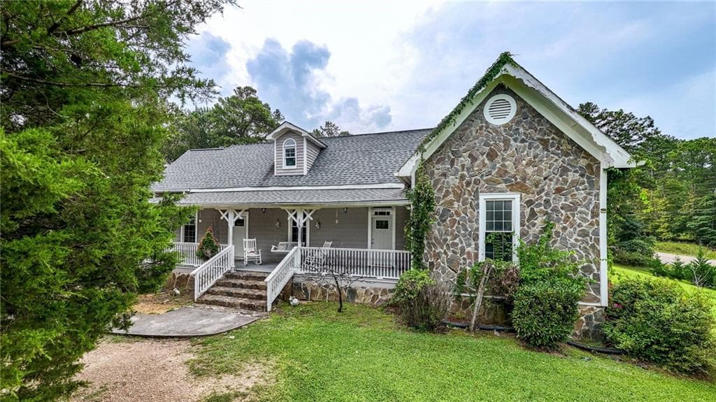 4 bedroom, 3 bathroom, 3,423 sq ft single family residence for sale at 14 Nature Walk Road, Rome, GA 30161