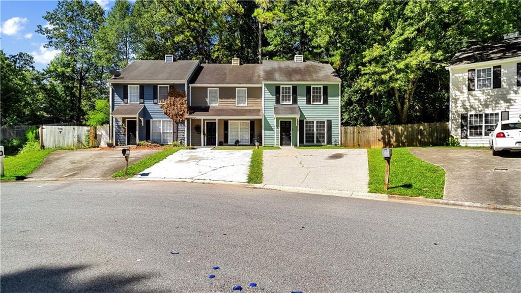 2 bedroom, 3 bathroom, 1,280 sq ft townhouse for sale at 329 Westland way, Marietta, GA 30064