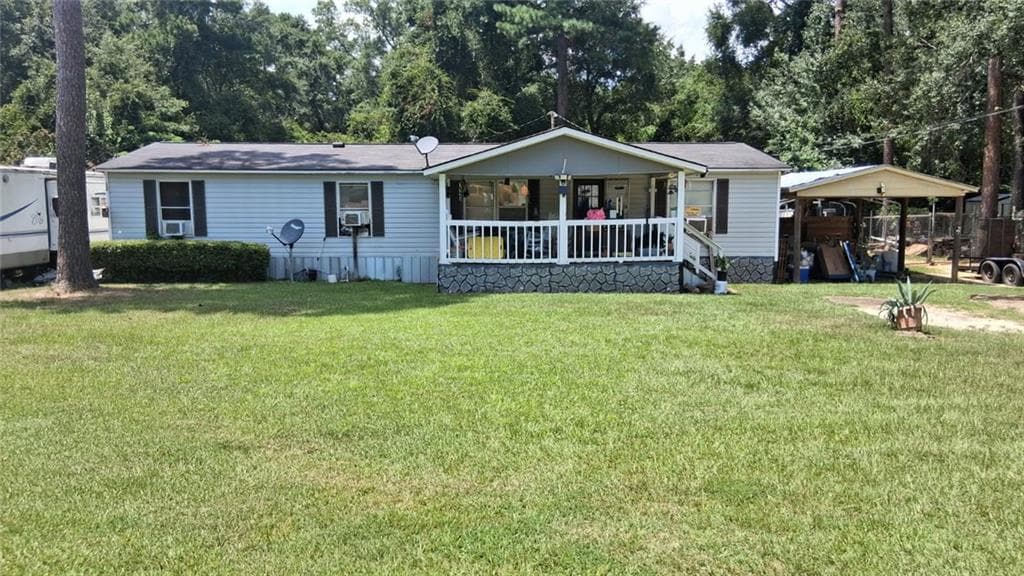 3 bedroom, 2 bathroom, 1,344 sq ft single family residence for sale at 2911 Madeline Road, Albany, GA 31705