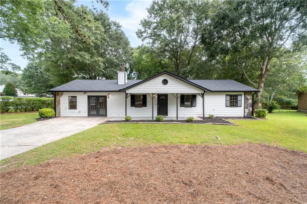 4 bedroom, 2 bathroom, 1,535 sq ft single family residence under contract at 1526 Haynes Court, Grayson, GA 30017