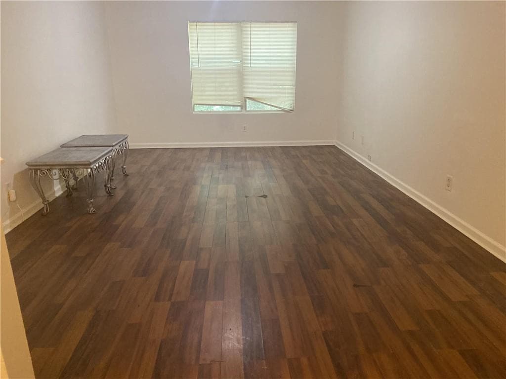 3 bedroom, 2 bathroom, 1,202 sq ft condominium for sale at 8204 Par Four Way, Lithonia, GA 30038