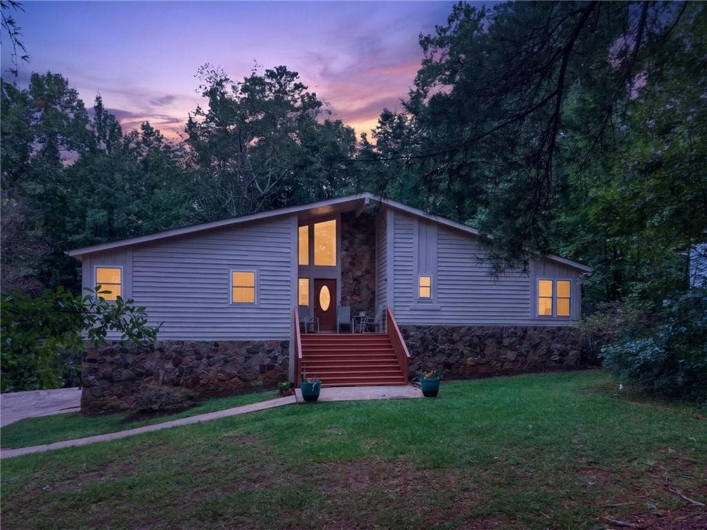 5 bedroom, 3 bathroom, 3,284 sq ft single family residence for sale at 6715 Live Oak Lane, Douglasville, GA 30135