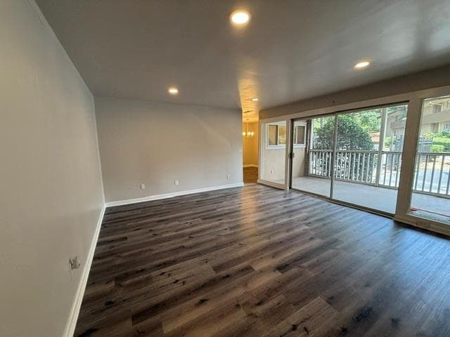 2 bedroom, 2 bathroom, 1,152 sq ft condominium for sale at 346 Carpenter Drive 3, Sandy Springs, GA 30328