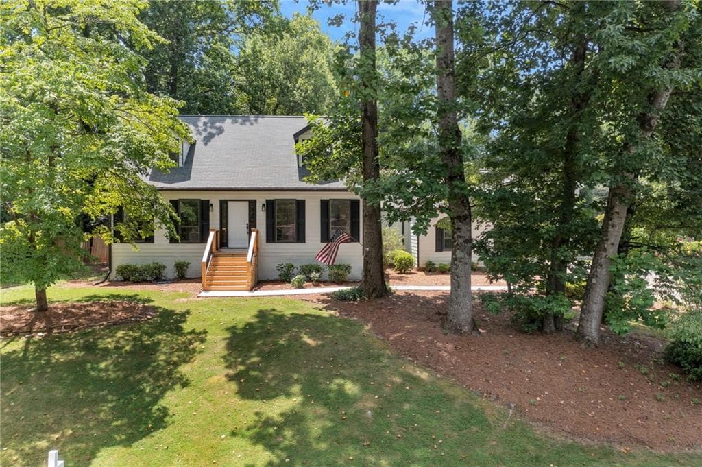 4 bedroom, 4 bathroom, 2,892 sq ft single family residence sold at 340 Summerfield Drive, Alpharetta, GA 30022