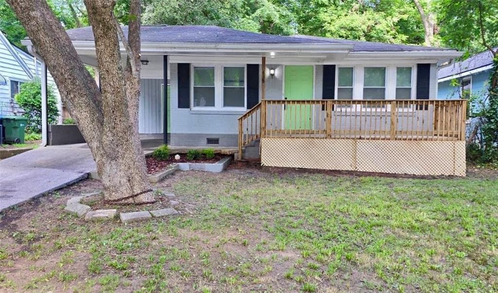 3 bedroom, 2 bathroom, 1,196 sq ft single family residence for sale at 433 W Lake Avenue, Atlanta, GA 30318