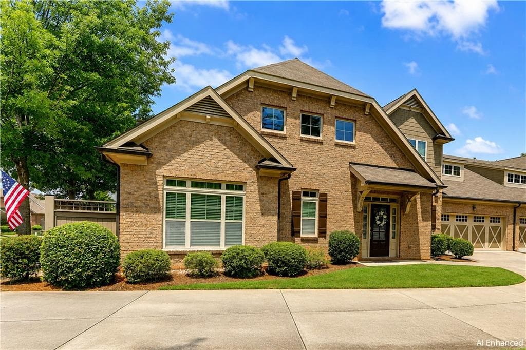 3 bedroom, 3 bathroom, 2,255 sq ft condominium for sale at 2680 Middlecreek Way, Cumming, GA 30041
