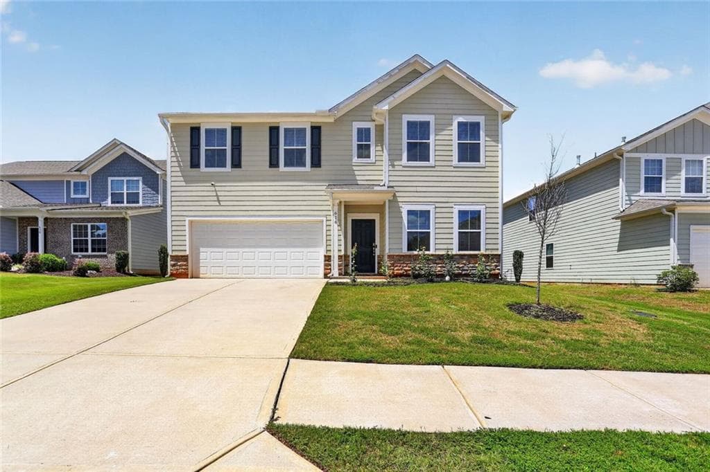 4 bedroom, 3 bathroom, 3,314 sq ft single family residence for sale at 616 Blue Ash Court, Mcdonough, GA 30253