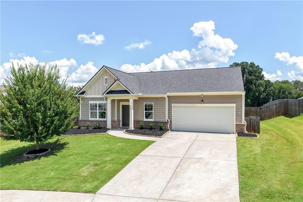 3 bedroom, 2 bathroom, 1,759 sq ft single family residence under contract at 117 Sorrento Drive, Cartersville, GA 30120