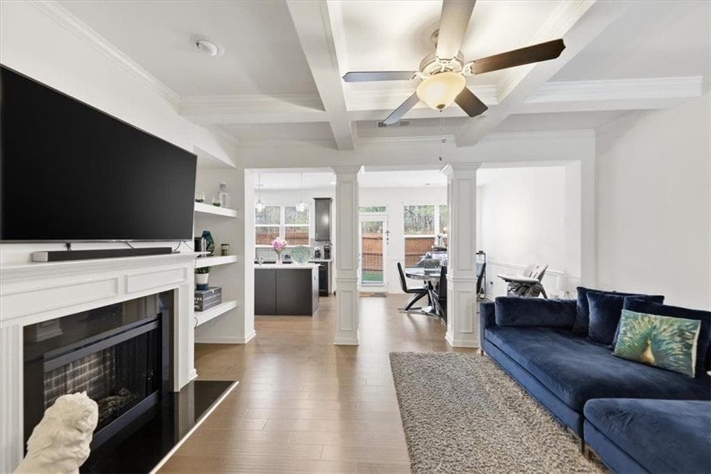 3 bedroom, 3 bathroom, 1,922 sq ft townhouse under contract at 5527 Radford Loop, Fairburn, GA 30213