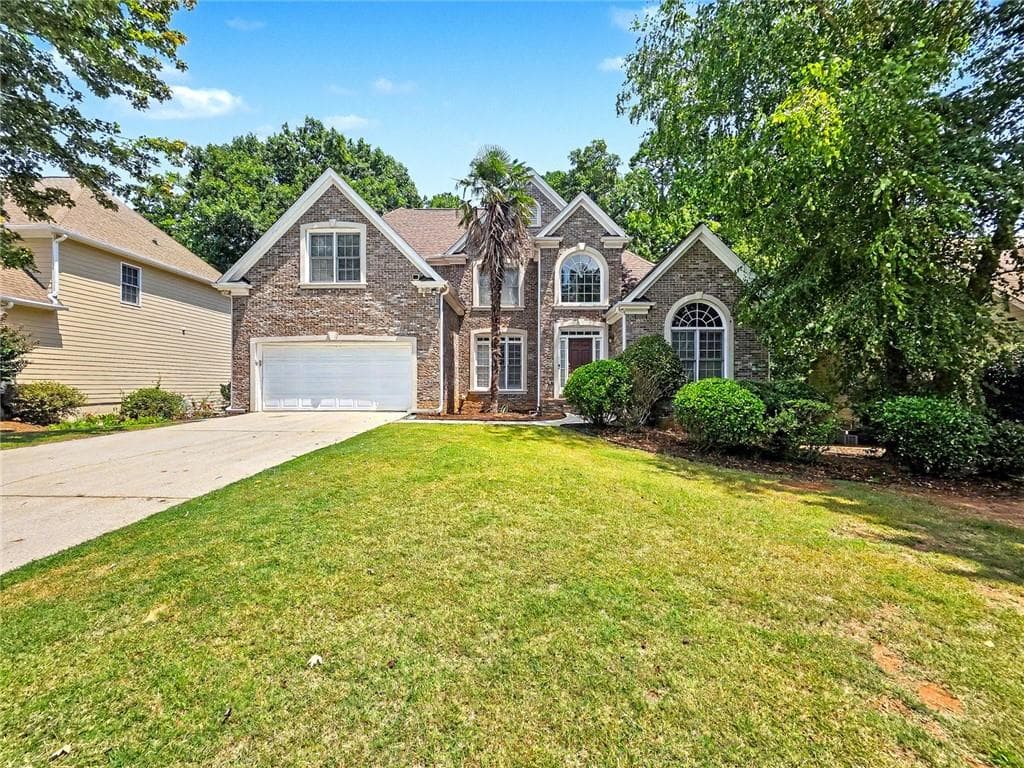 5 bedroom, 3 bathroom, 2,959 sq ft single family residence for sale at 4334 Catamount Drive, Lilburn, GA 30047