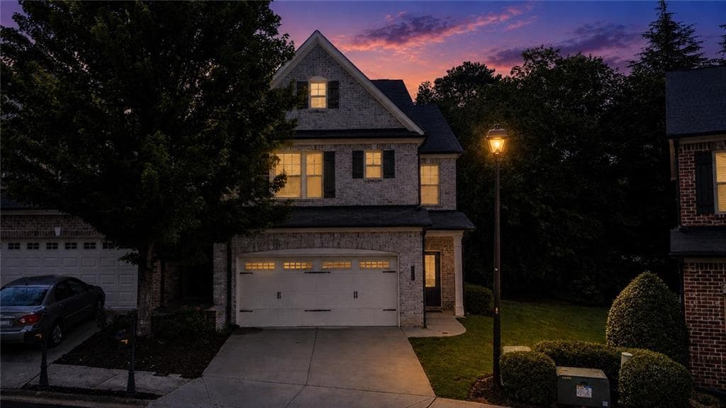 3 bedroom, 3 bathroom, 2,363 sq ft townhouse for sale at 5830 Norfolk Chase Road, Peachtree Corners, GA 30092