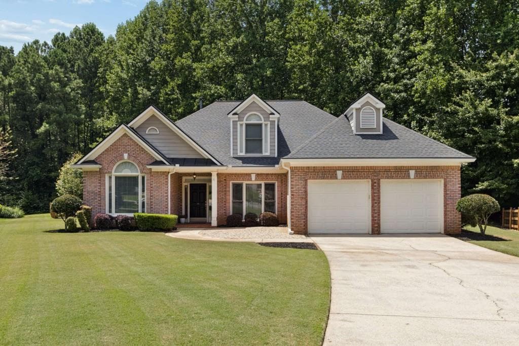 4 bedroom, 4 bathroom, 2,710 sq ft single family residence sold at 3850 Bridle Creek Drive, Suwanee, GA 30024