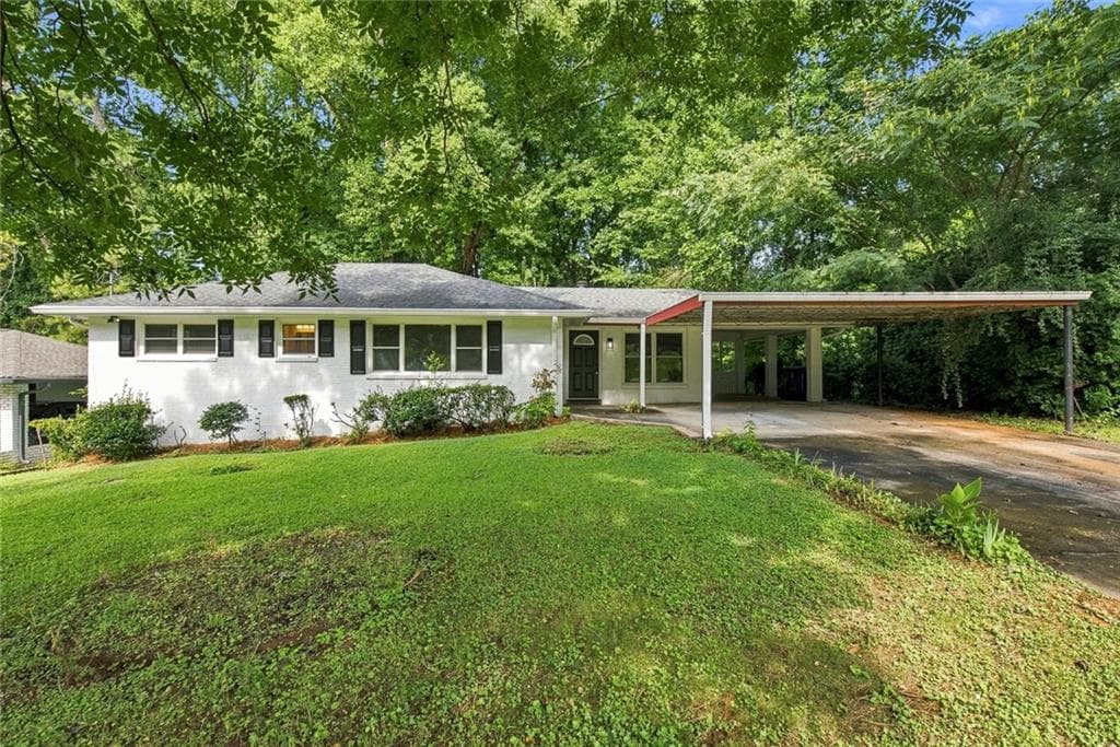 3 bedroom, 2 bathroom, 1,388 sq ft single family residence for sale at 2167 Cloverdale Drive, Atlanta, GA 30316
