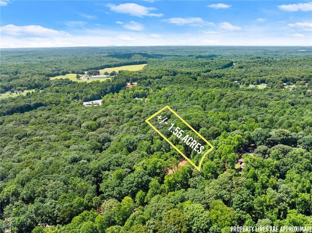 single family residence under contract at 3312 Cooper Bridge Road, Gainesville, GA 30507