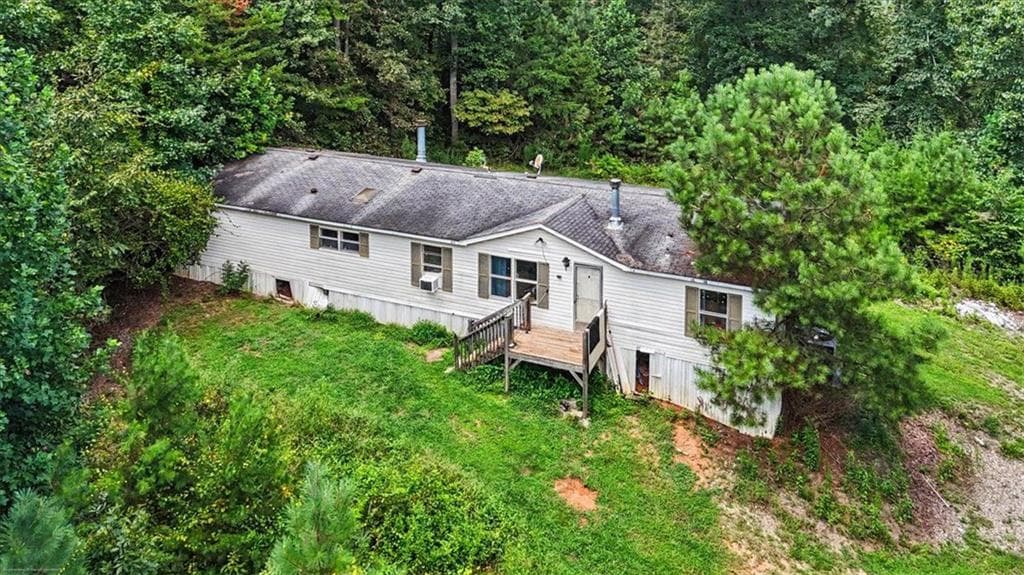 3 bedroom, 2 bathroom single family residence sold at 276 Wilderness Camp Road, White, GA 30184