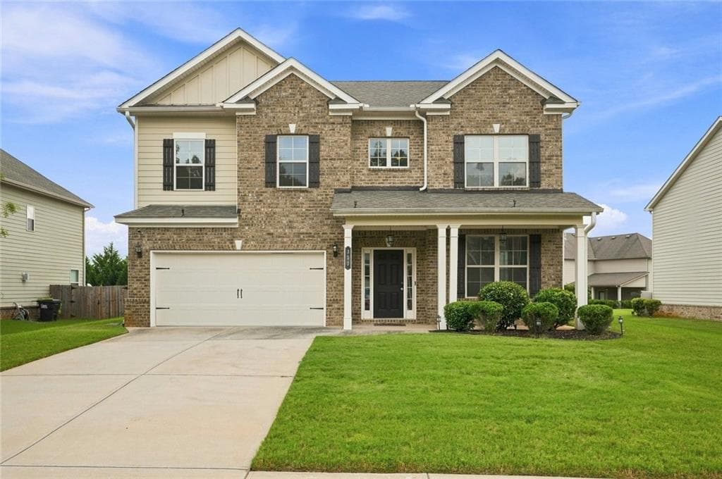 4 bedroom, 3 bathroom, 2,948 sq ft single family residence under contract at 330 Piedmont Circle, Conyers, GA 30016