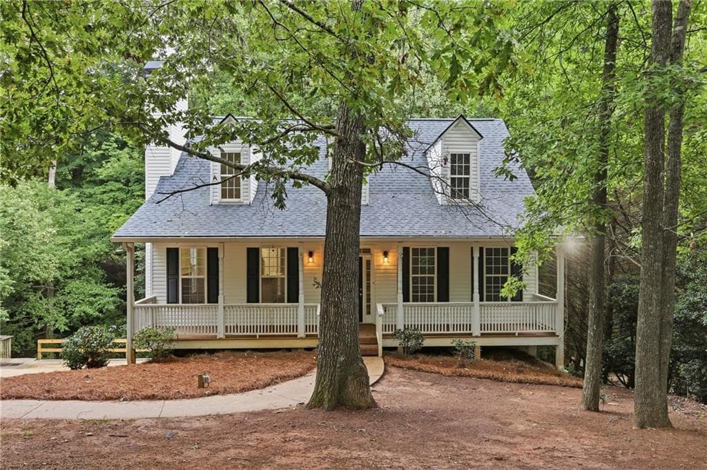 3 bedroom, 3 bathroom, 2,196 sq ft single family residence for sale at 10283 Freehome Highway, Canton, GA 30115