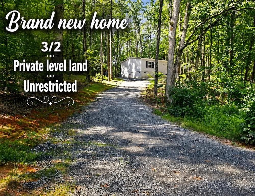 3 bedroom, 2 bathroom, 1,475 sq ft single family residence for sale at 8827 Big Creek Road, Ellijay, GA 30536