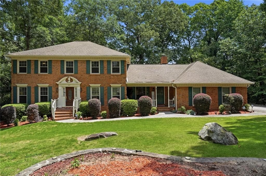 5 bedroom, 4 bathroom, 4,020 sq ft single family residence under contract at 5027 Castlewood Drive, Lilburn, GA 30047