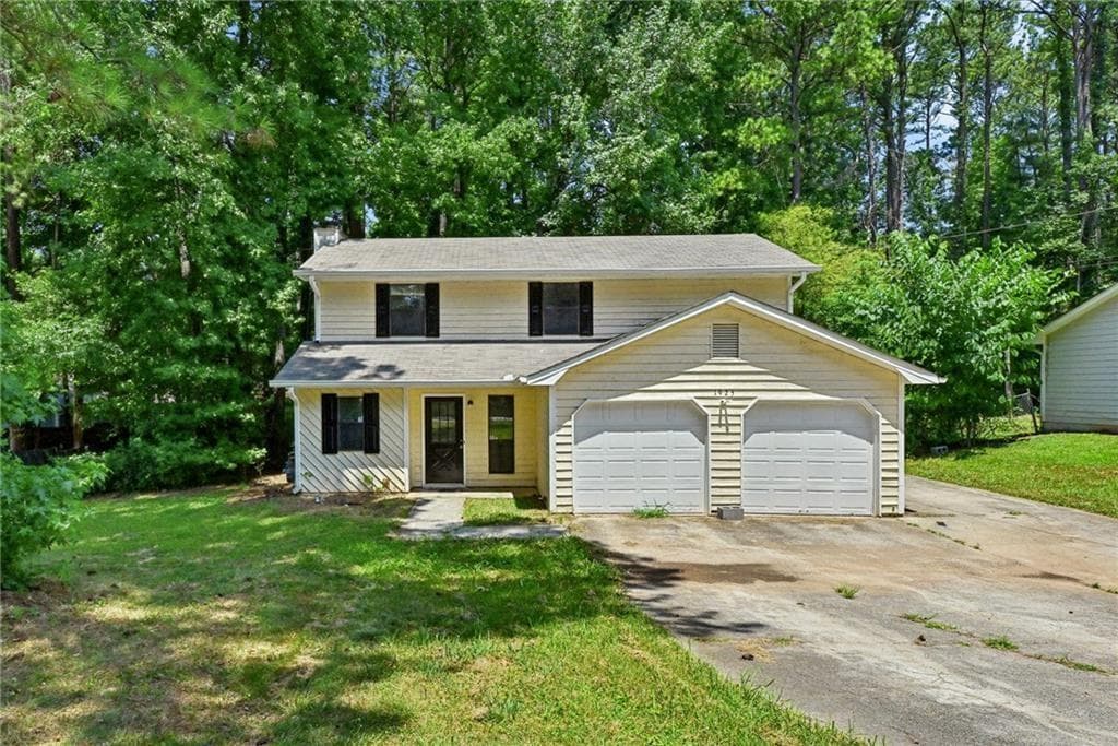 3 bedroom, 3 bathroom, 1,554 sq ft single family residence for sale at 1925 Sailcloth Street, Lithonia, GA 30058