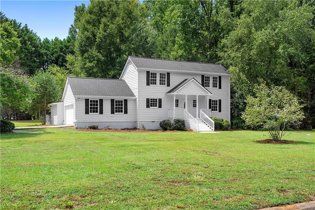 4 bedroom, 2 bathroom, 2,008 sq ft single family residence for sale at 65 Heritage Circle, Mcdonough, GA 30253