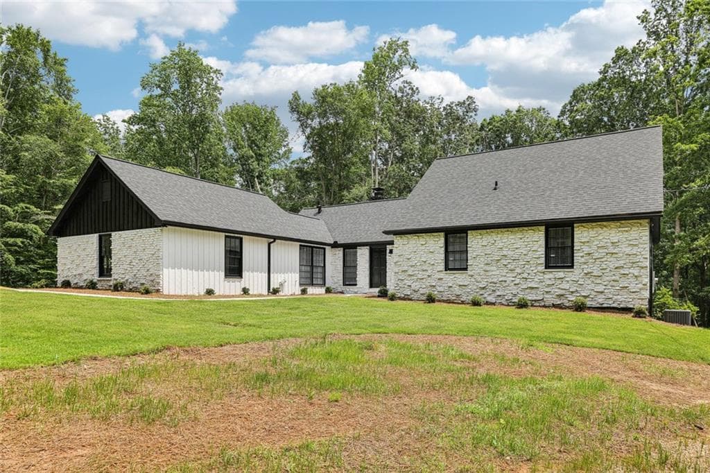 4 bedroom, 3 bathroom, 3,776 sq ft single family residence for sale at 2725 Glendale Drive, Conyers, GA 30013