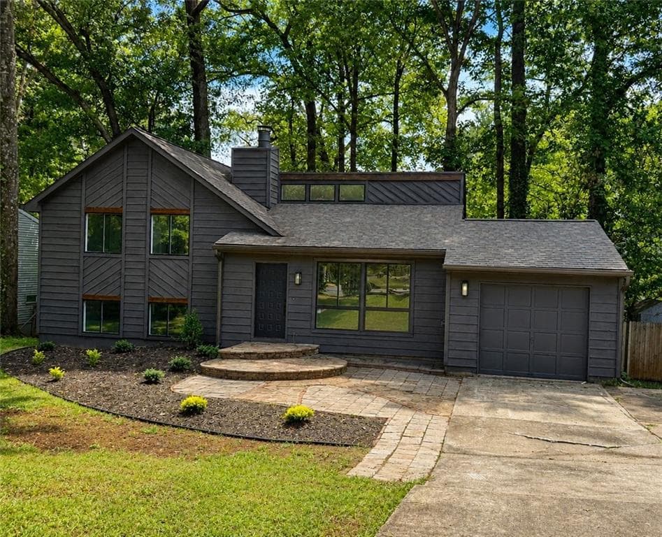 3 bedroom, 3 bathroom, 1,712 sq ft single family residence for sale at 4366 Hopkins Lake Drive, Duluth, GA 30096