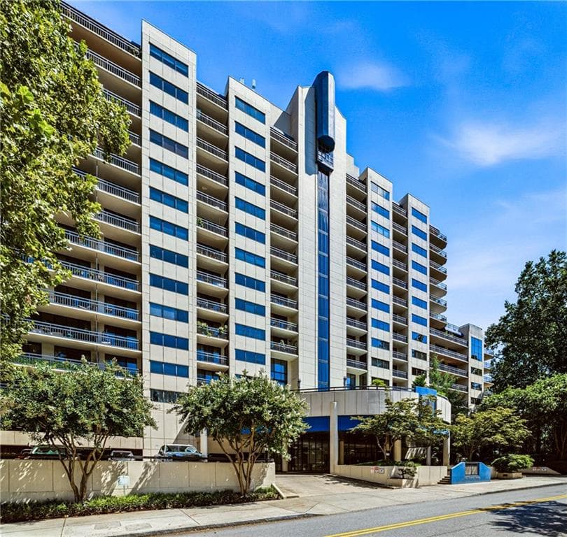 2 bedroom, 2 bathroom, 1,411 sq ft condominium for sale at 1130 Piedmont Avenue 1503, Atlanta, GA 30309
