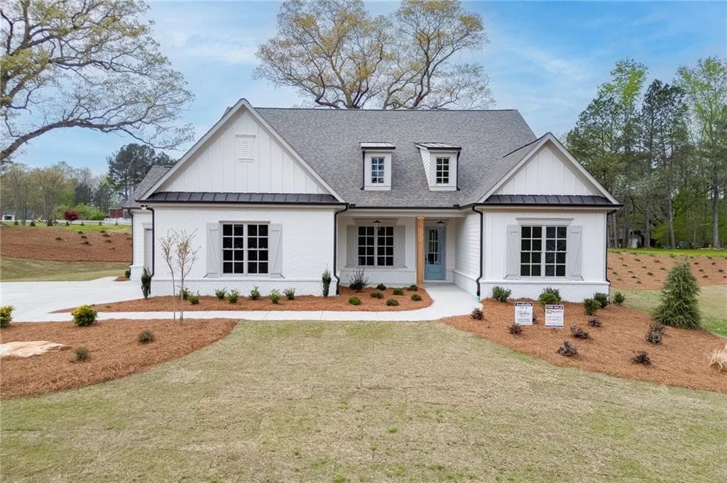 4 bedroom, 4 bathroom, 3,272 sq ft single family residence for sale at 8145 Heardsville Court, Cumming, GA 30028