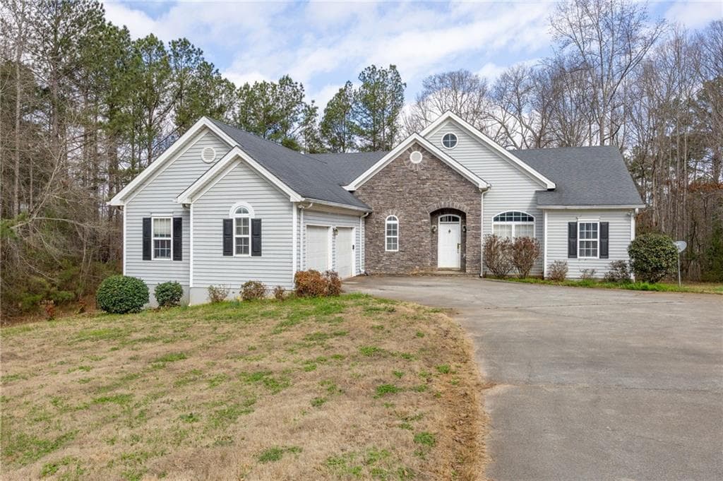 3 bedroom, 2 bathroom, 2,265 sq ft single family residence for sale at 7387 Milam Road, Winston, GA 30187