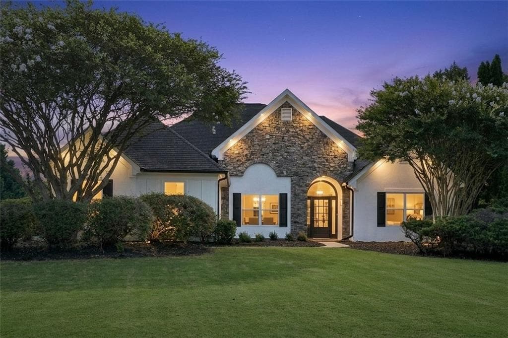 4 bedroom, 2 bathroom, 2,175 sq ft single family residence for sale at 1950 Harvest Way, Loganville, GA 30052