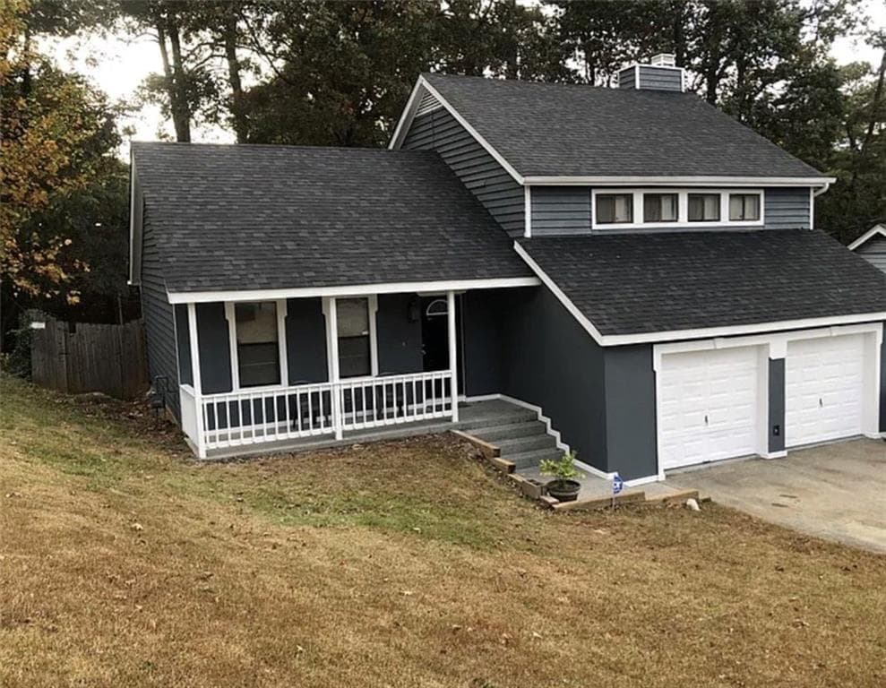 3 bedroom, 3 bathroom, 1,536 sq ft single family residence for sale at 976 Worcester Place, Lilburn, GA 30047