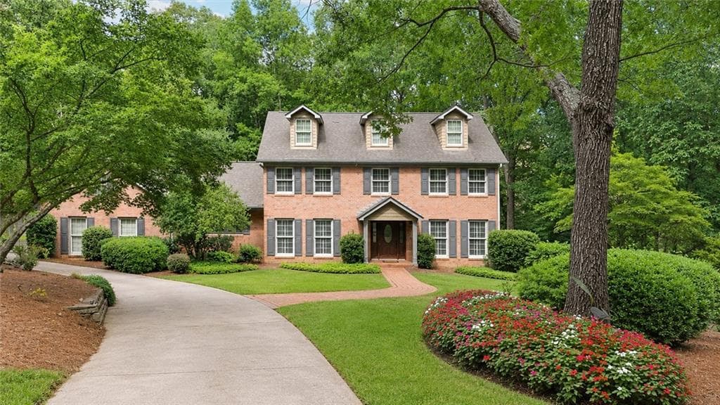 5 bedroom, 5 bathroom, 3,501 sq ft single family residence for sale at 8 Saddle Trail, Rome, GA 30161