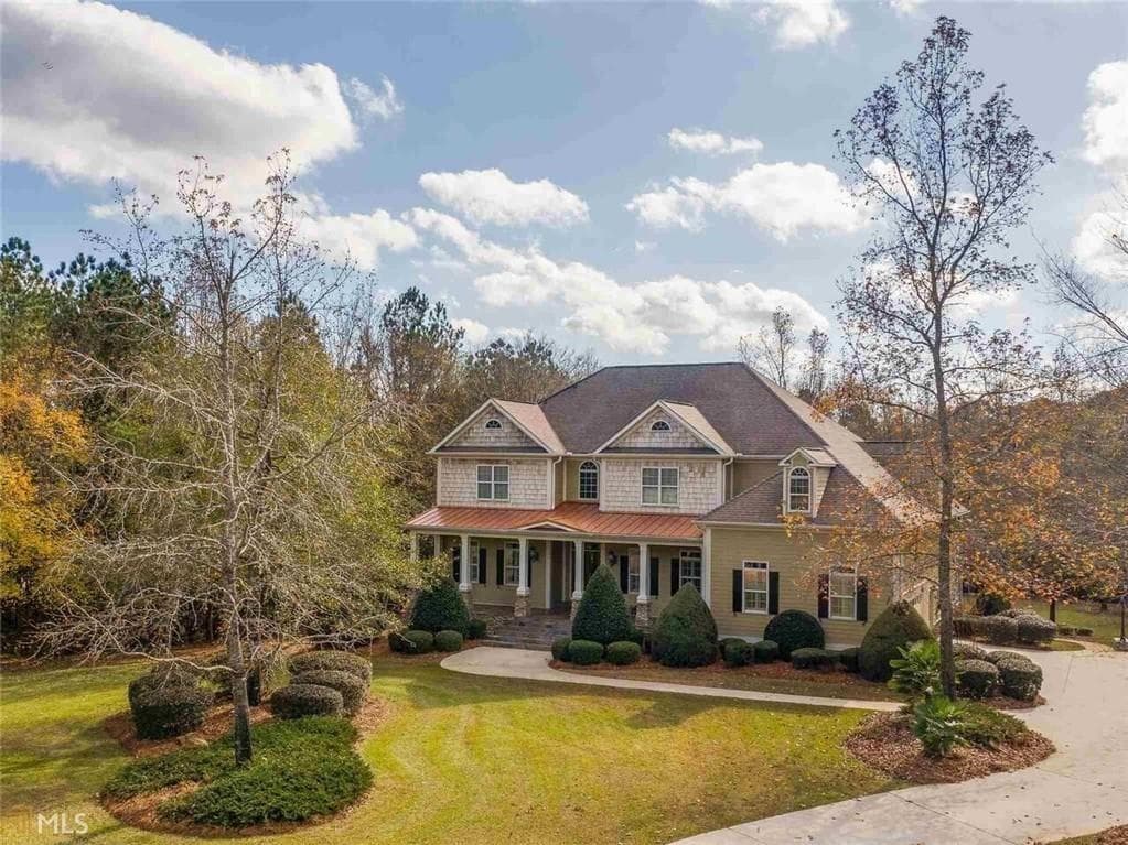 6 bedroom, 5 bathroom, 6,790 sq ft single family residence for sale at 442 Heritage Lake Drive, Griffin, GA 30224