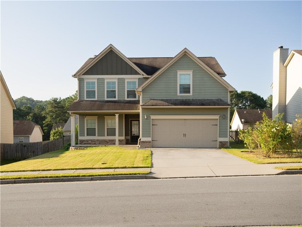 3 bedroom, 3 bathroom, 2,465 sq ft single family residence for sale at 4153 Potomac Walk Court, Loganville, GA 30052