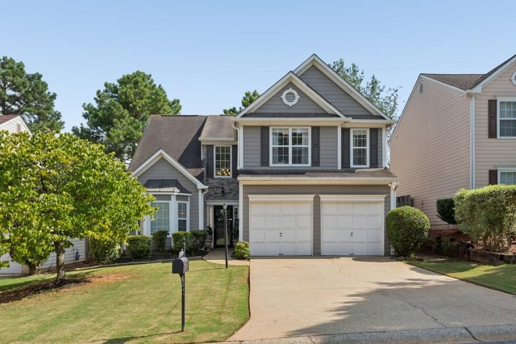 3 bedroom, 3 bathroom, 2,350 sq ft single family residence for sale at 1418 Glenover Circle, Marietta, GA 30062