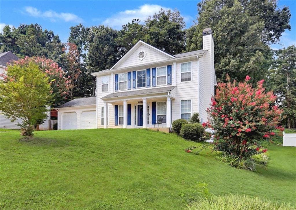 3 bedroom, 3 bathroom, 1,768 sq ft single family residence for sale at 209 Regents Park, Stockbridge, GA 30281