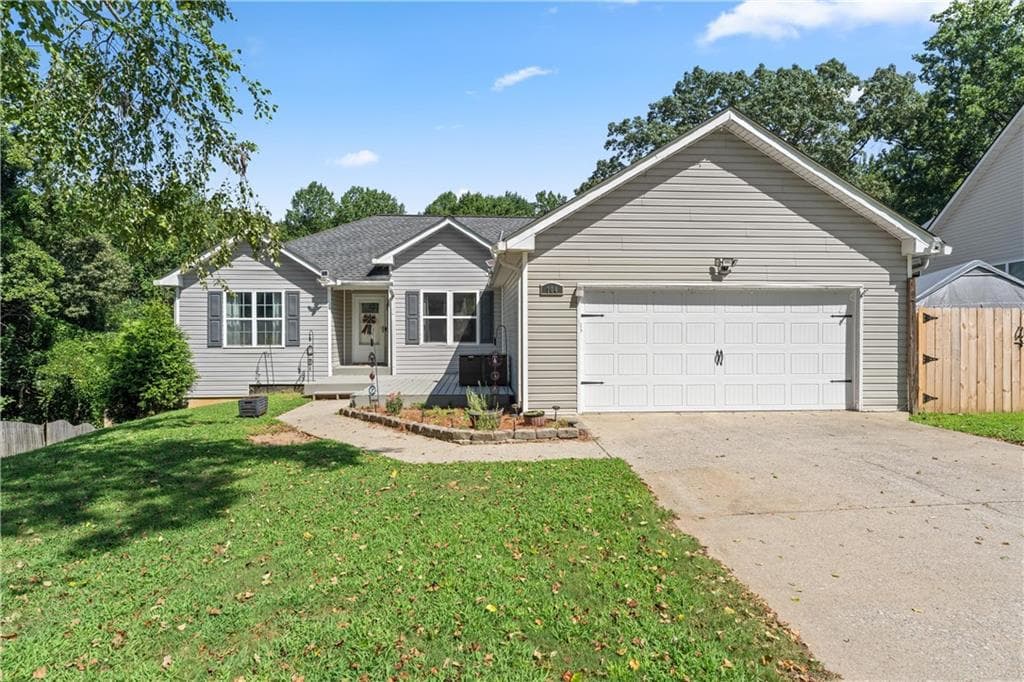 3 bedroom, 3 bathroom, 1,554 sq ft single family residence for sale at 104 Legend Creek Drive, Canton, GA 30114
