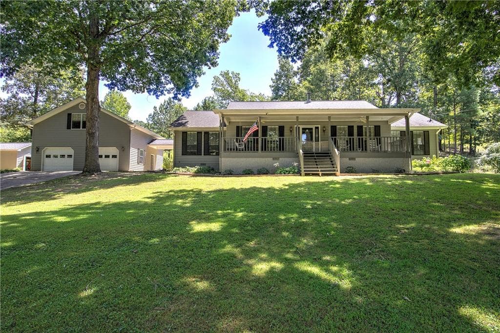 3 bedroom, 2 bathroom, 2,982 sq ft single family residence for sale at 90 Striker Road, Cedartown, GA 30125
