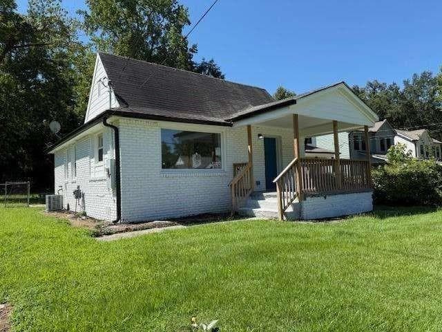 3 bedroom, 2 bathroom, 1,494 sq ft single family residence for sale at 2040 Chicago Avenue, Atlanta, GA 30314