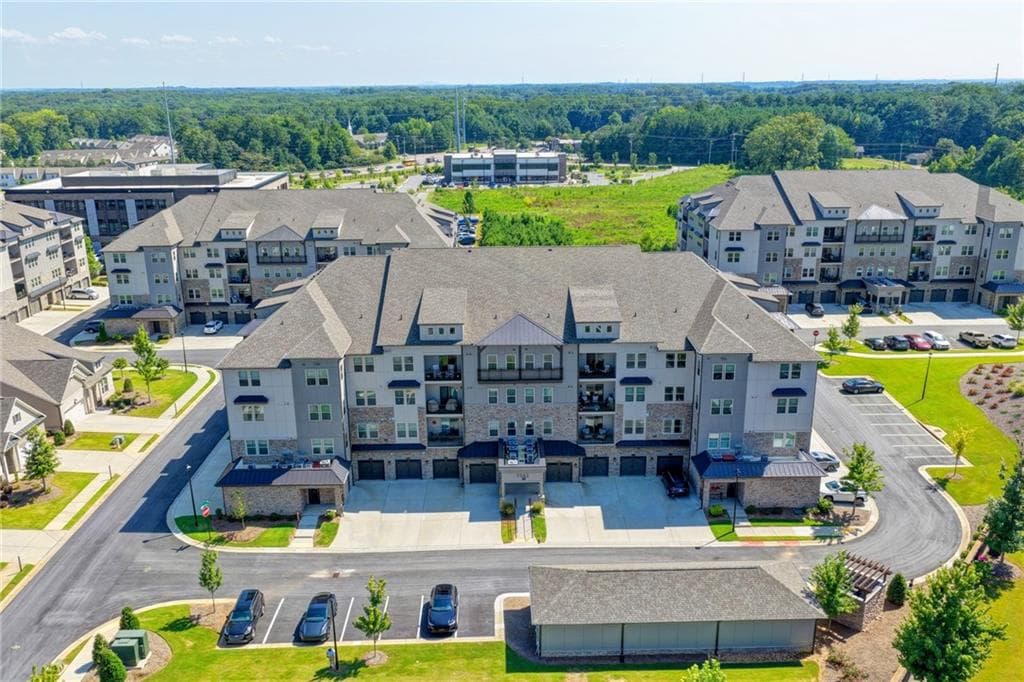 2 bedroom, 2 bathroom, 1,702 sq ft condominium for sale at 3342 Orwell Way 1208, Cumming, GA 30041