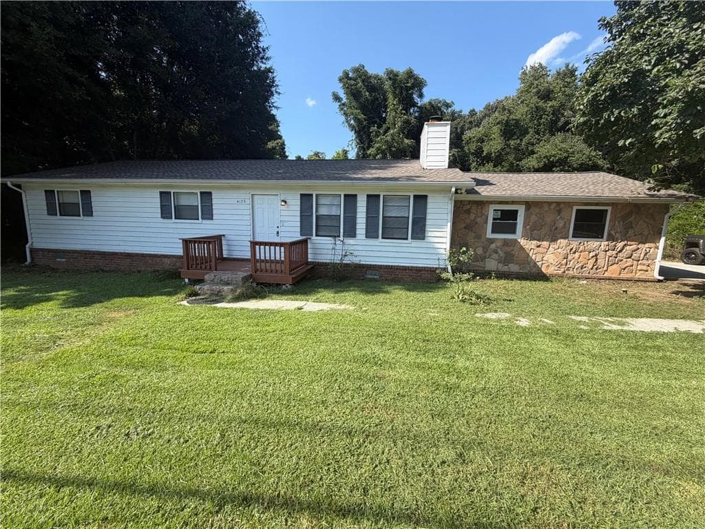 3 bedroom, 2 bathroom, 1,372 sq ft single family residence for rent at 4125 Annistown Road, Snellville, GA 30039 for $1,675 a month