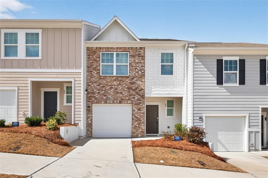 3 bedroom, 3 bathroom, 1,440 sq ft townhouse for sale at 64 Thetford Way, Winder, GA 30680