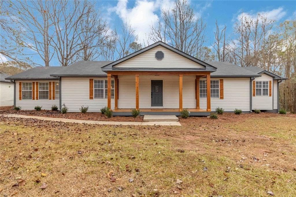 3 bedroom, 2 bathroom, 3,649 sq ft single family residence under contract at 1616 King Mill Road, Mcdonough, GA 30252