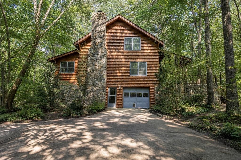 3 bedroom, 2 bathroom, 1,944 sq ft single family residence for sale at 6354 Ga-20, White, GA 30184