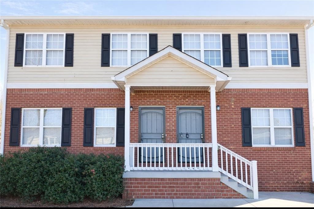 8 bedroom, 6 bathroom, 2,769 sq ft single family residence under contract at 308 Anderson Avenue, Atlanta, GA 30314