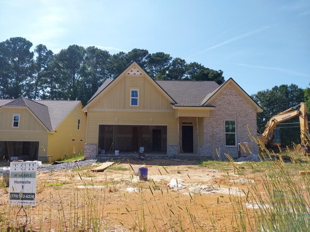 4 bedroom, 3 bathroom, 2,658 sq ft single family residence for sale at 3089 Tirian Place, Acworth, GA 30101