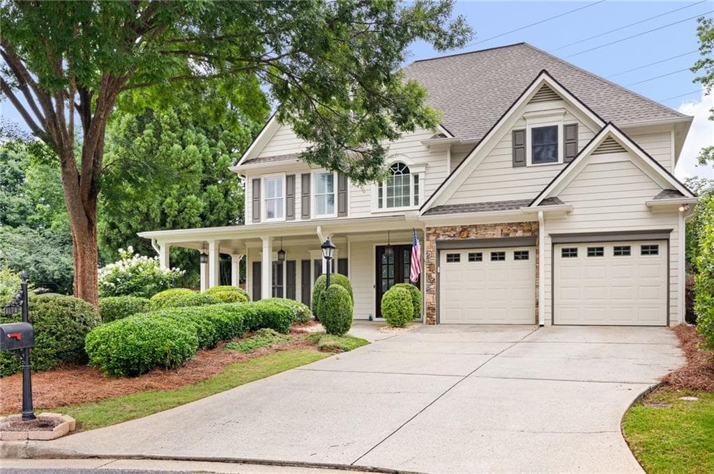 4 bedroom, 3 bathroom, 3,300 sq ft single family residence for sale at 1170 Parkview Lane, Kennesaw, GA 30152